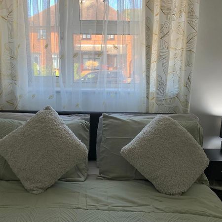 Double Room Bentilee Bucknall  ภายนอก รูปภาพ