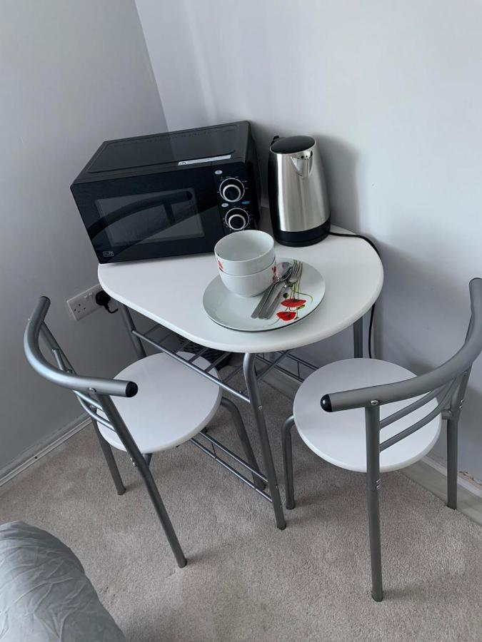 Double Room Bentilee Bucknall  ภายนอก รูปภาพ